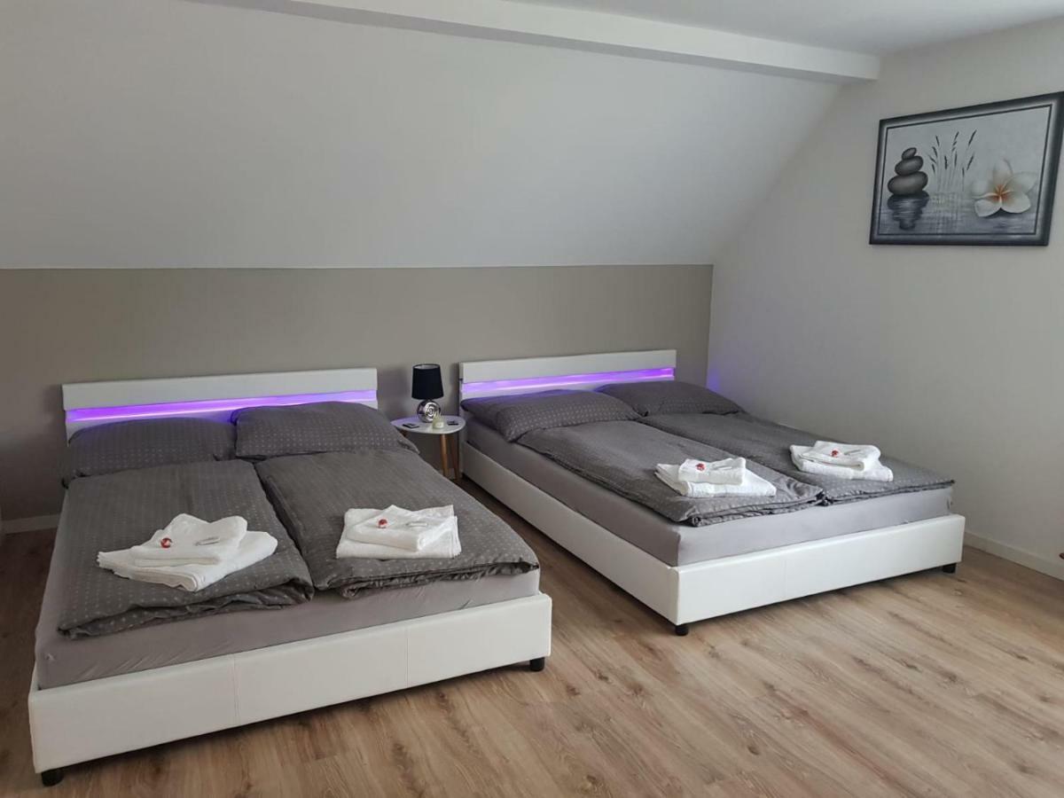 Aresko-Apartments Vidnava Extérieur photo