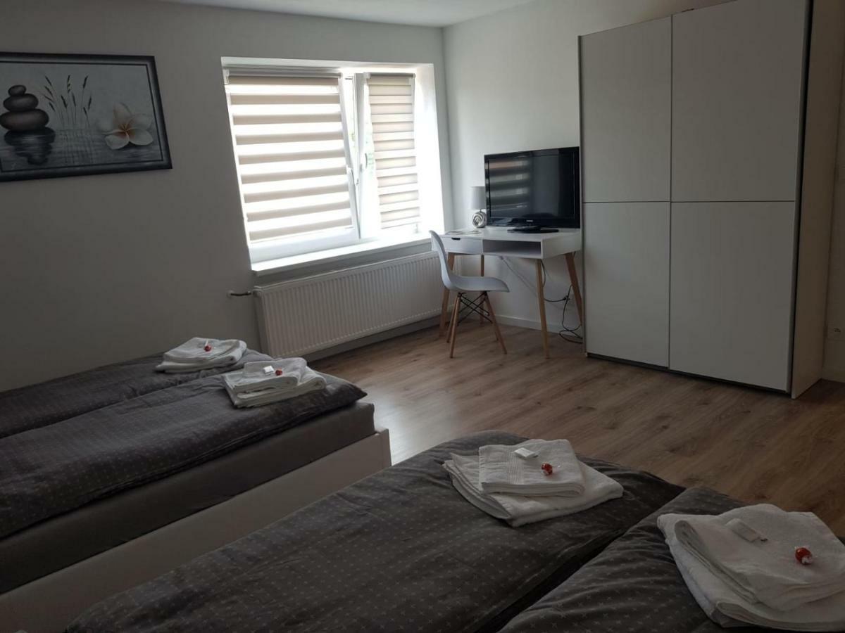 Aresko-Apartments Vidnava Extérieur photo