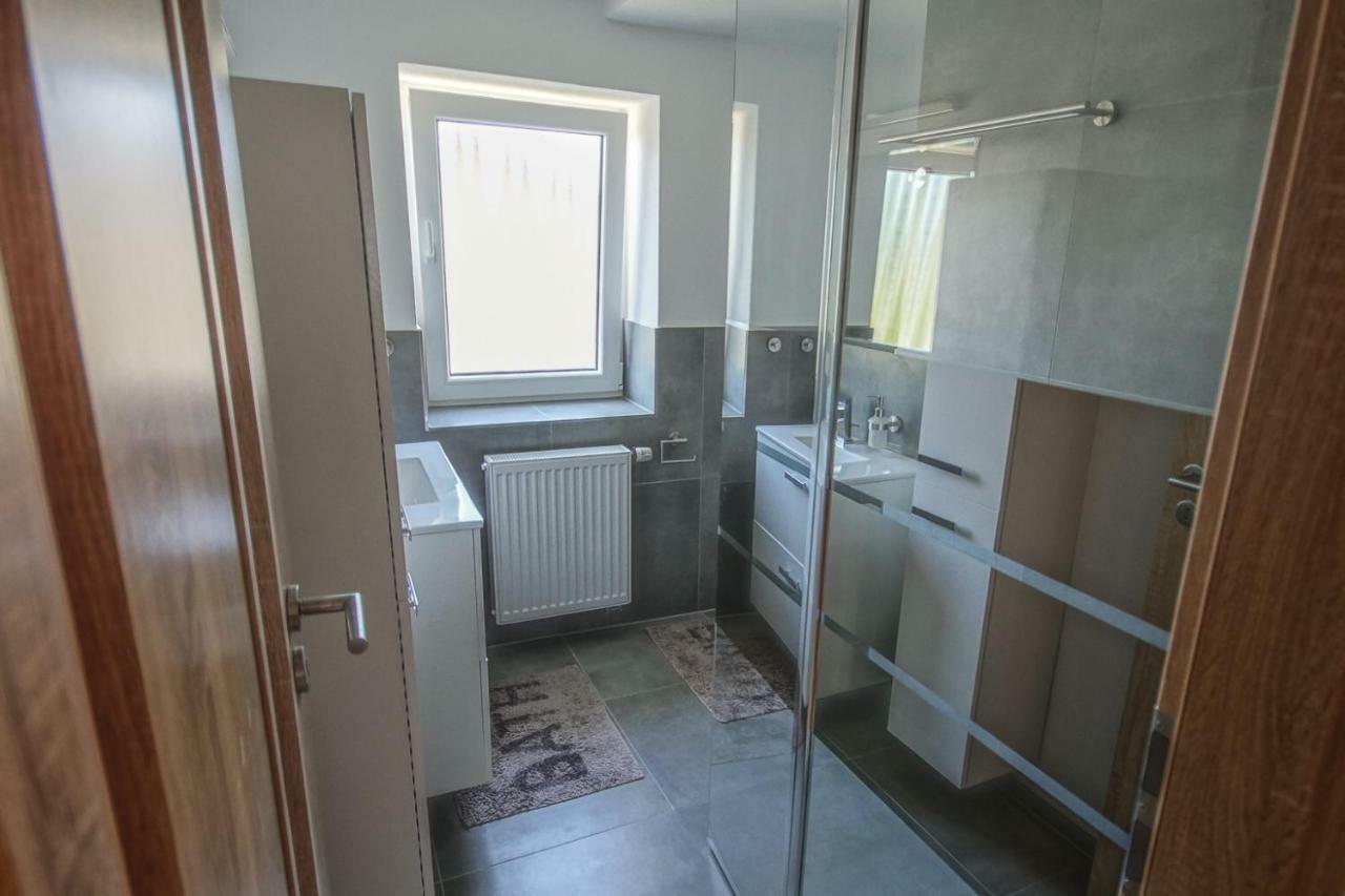 Aresko-Apartments Vidnava Extérieur photo